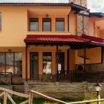 Вилно селище в Чепеларе | Родопски къщи
