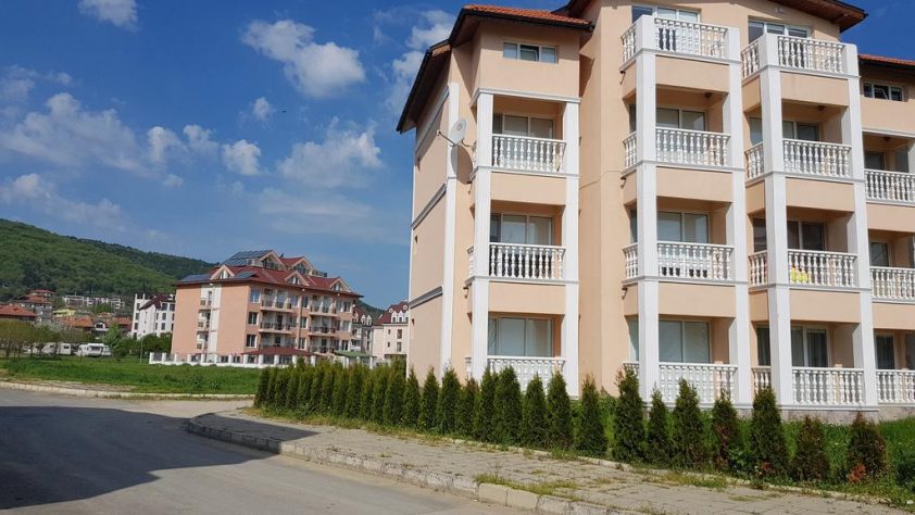 Апартаменти под наем в Обзор | Tourist Attic Apartment